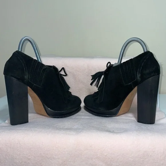 NWT Charles David Black Suede Tassel Fringe Block Heel Pumps Size 7 - Picture 6 of 12